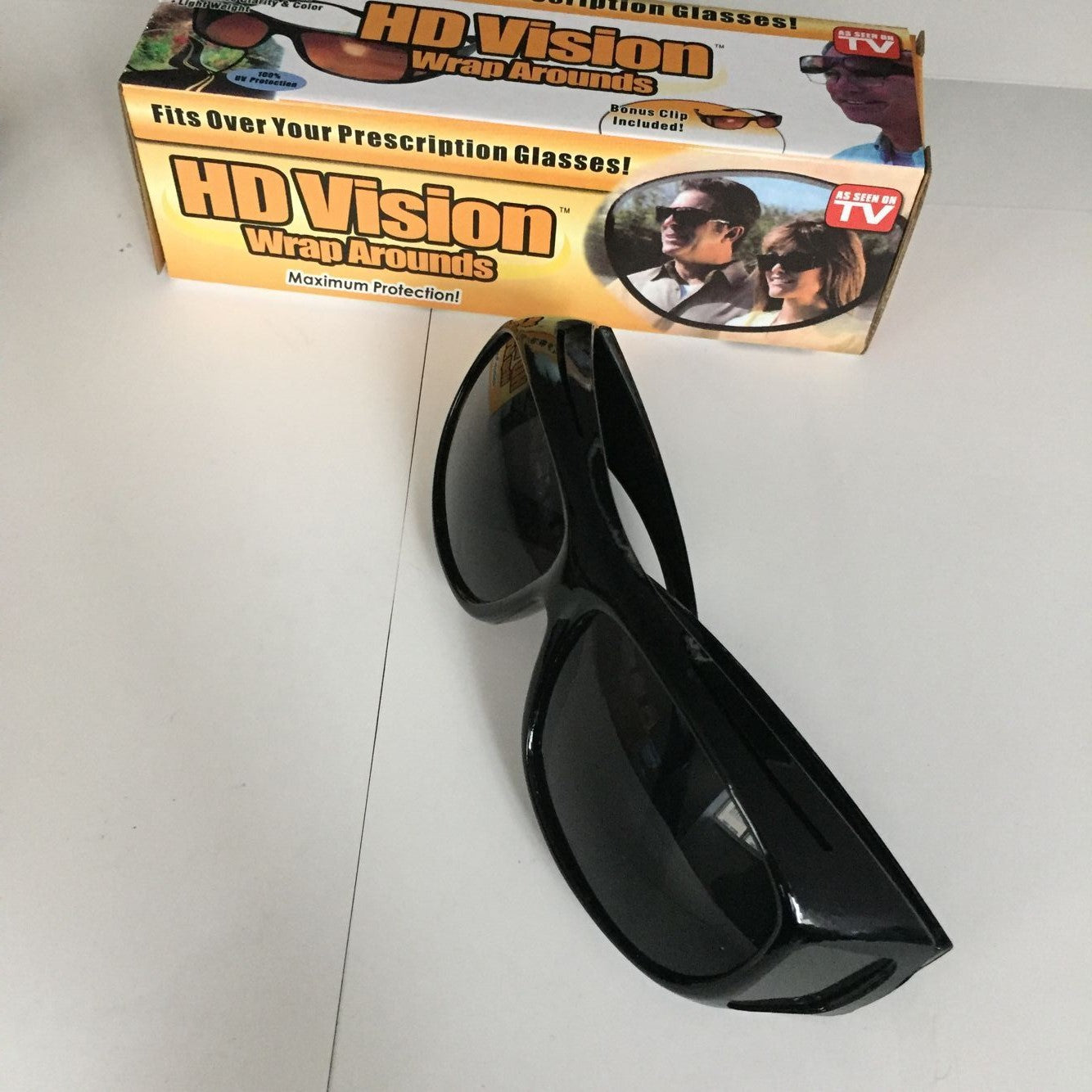 Multifunctional protective sand cover mirror